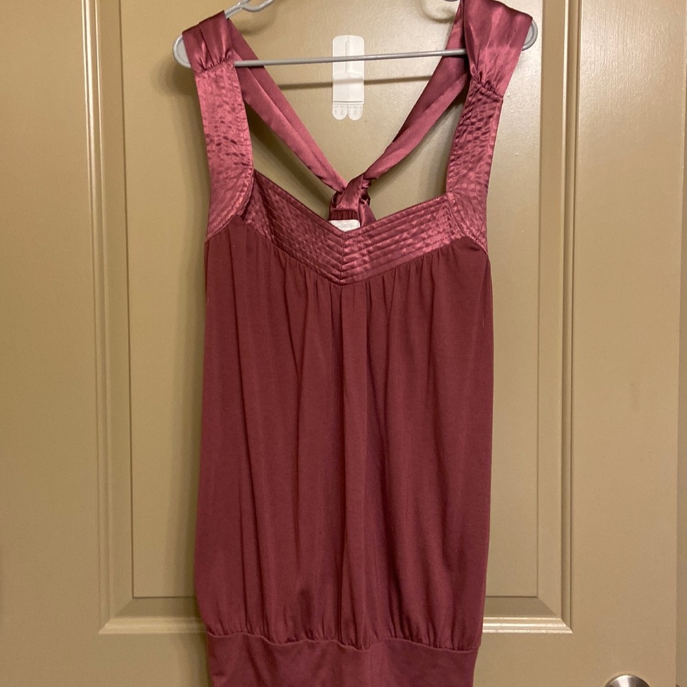 Flowy purple tank with adjustable satin sleeve/ties